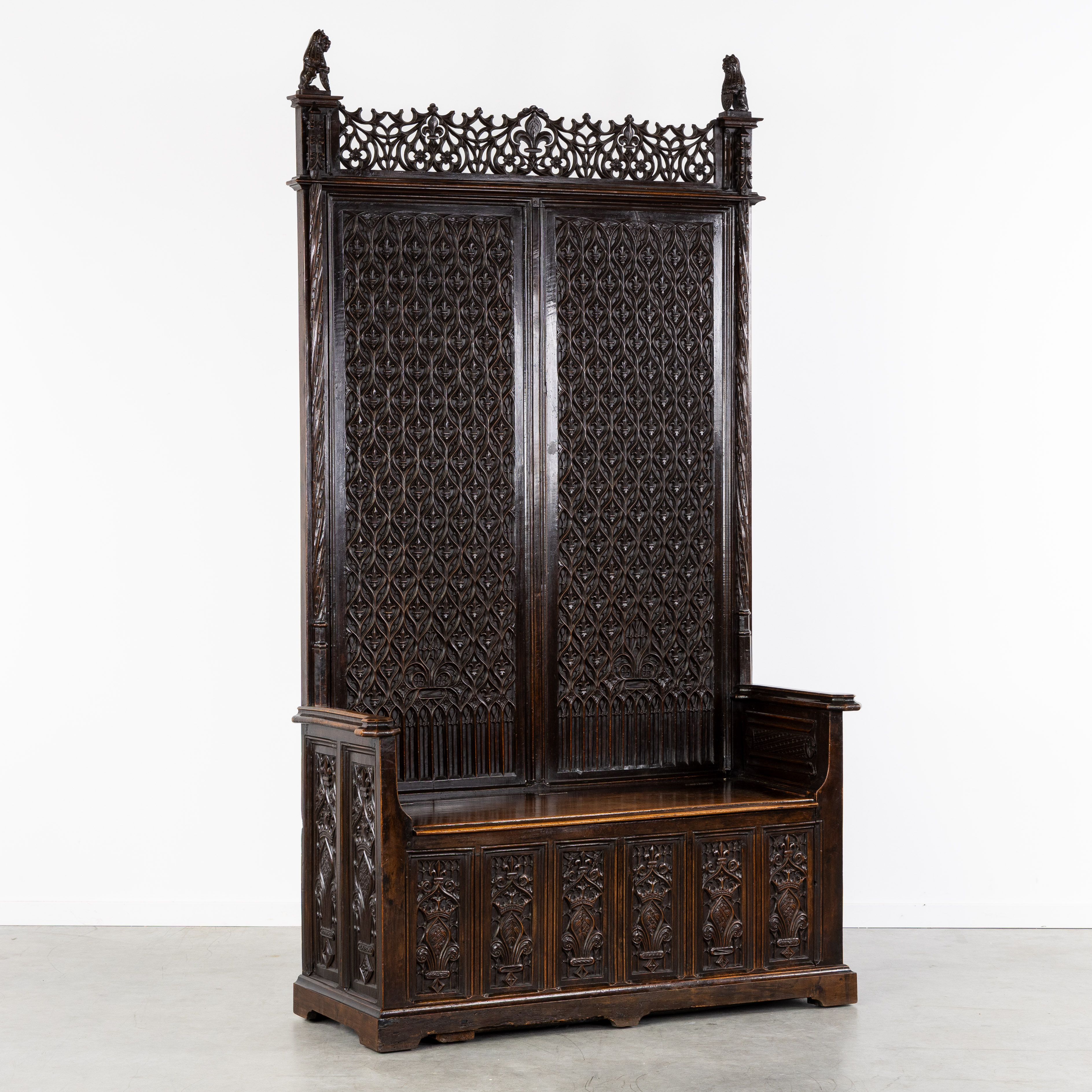 Flanders auctions Staand